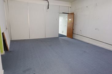 Senawang Commercial Park, Senawang Taipan, Seremban - Office For Sale