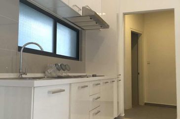 Mirage By The Lake Condominium