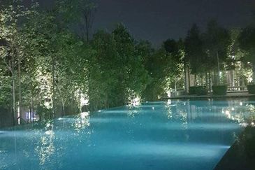 Mirage By The Lake Condominium