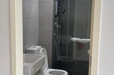 Meta Residence @ Meta City