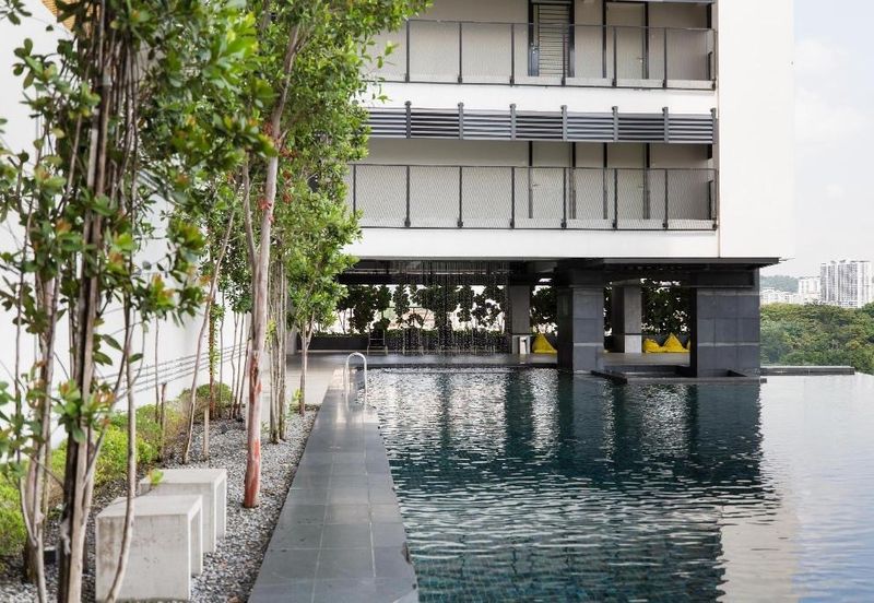 Flexus Signature Suites