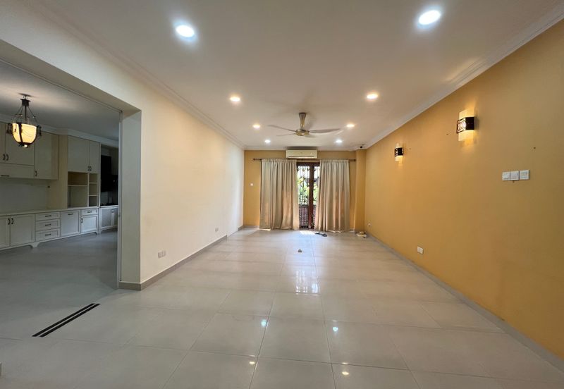 FOR SALE MODERN BUNGALOW LAMAN ARA DAMANSARA