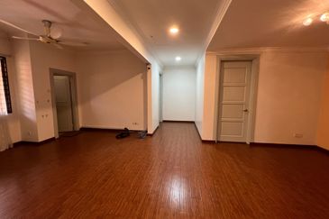 FOR SALE MODERN BUNGALOW LAMAN ARA DAMANSARA