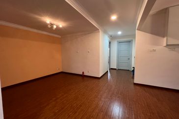 FOR SALE MODERN BUNGALOW LAMAN ARA DAMANSARA