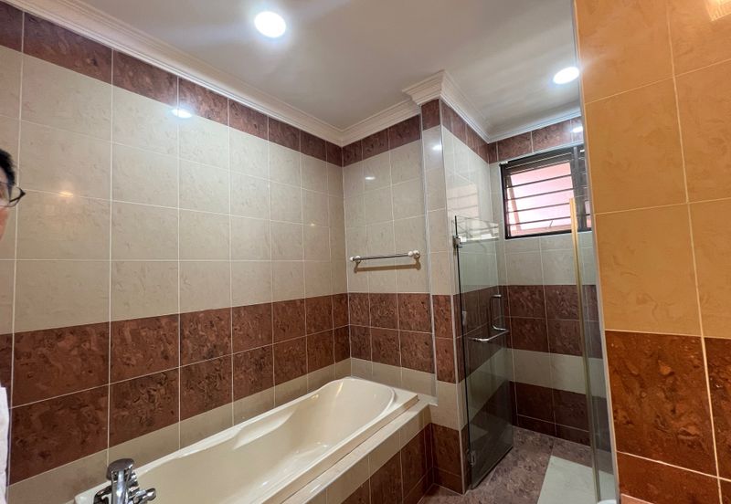 FOR SALE MODERN BUNGALOW LAMAN ARA DAMANSARA