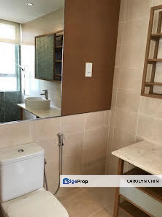 5 minutes walk to restaurant,amenities, supermarket and International school, Kuala Lumpur, Mont Kiara