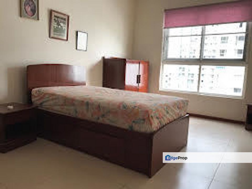 Situated in Mont Kiara close to Garden International school and the perimeter of Mont Kiara ,in a quieter location, Kuala Lumpur, Mont Kiara