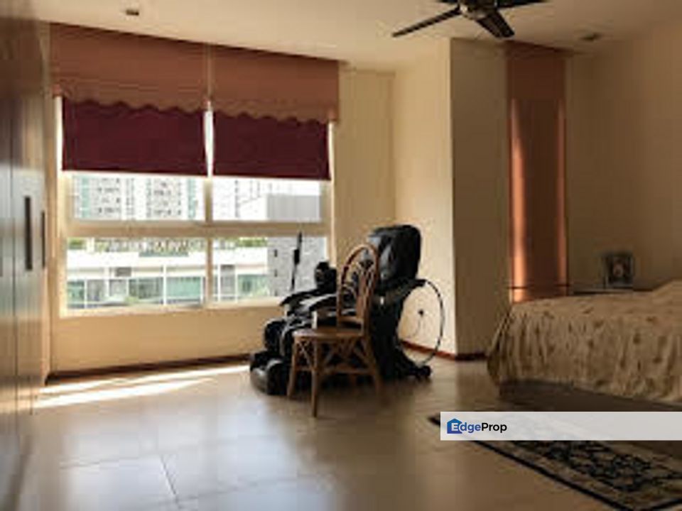 Situated in Mont Kiara close to Garden International school and the perimeter of Mont Kiara ,in a quieter location, Kuala Lumpur, Mont Kiara