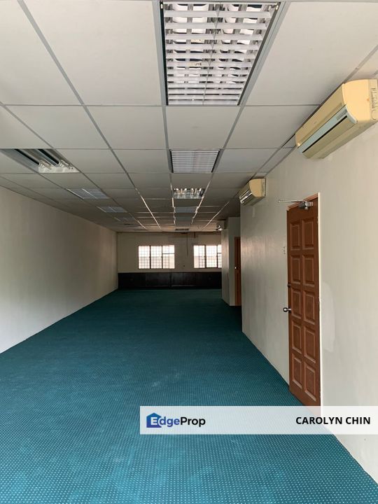 READY AT HAND ADJOINING SHOP UNITS @ SS 21 DAMANSARA UTAMA UPTOWN FOR SALE., Selangor, Damansara Utama