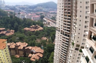 Seri Maya Condominium