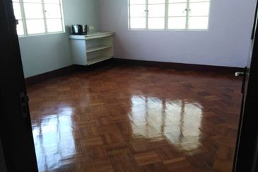 Single Storey Bungalow at Section 5, Petaling Jaya For Sale