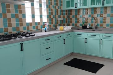 3 Storey Semi Detached 1080 Residece Kajang For Sale 