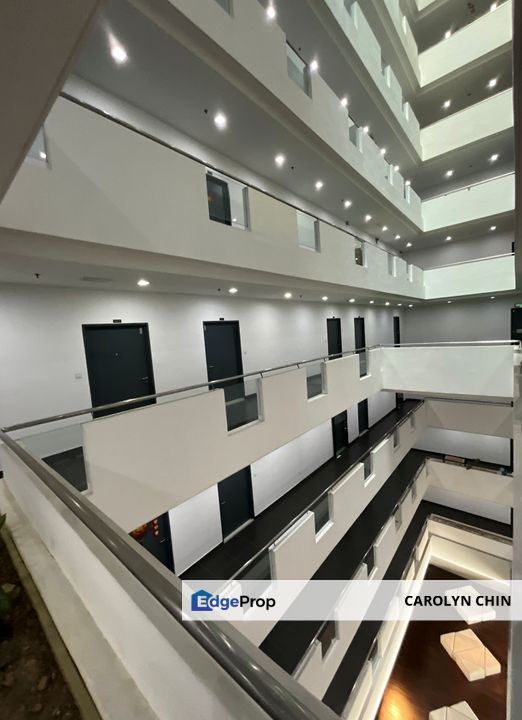 Good Location, Good Buy, Contemporary Commercial Space @ Atria SOFO Suites., Selangor, Damansara Jaya