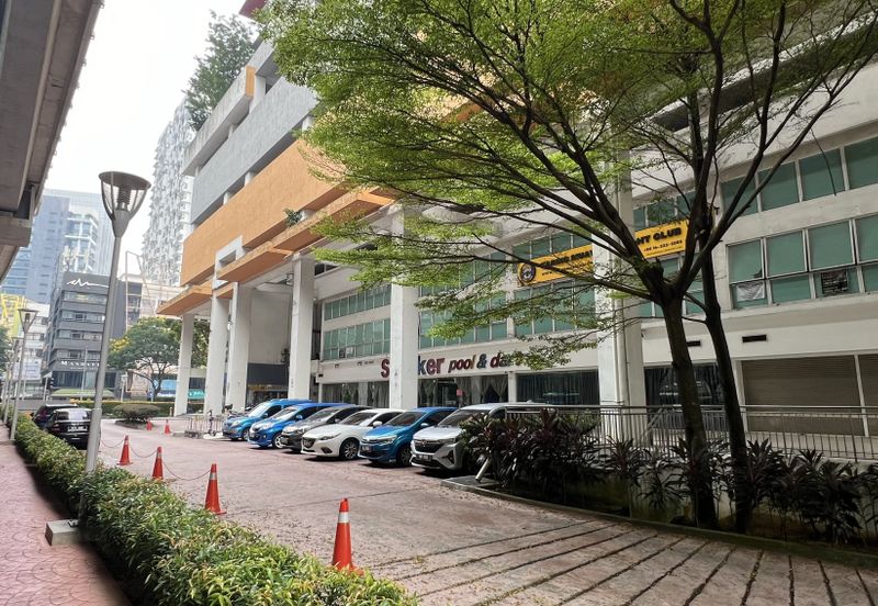 Ritze Perdana Business Center