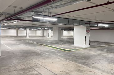 Section 13 (Seksyen 13)