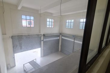 Bukit Jelutong Industrial Park