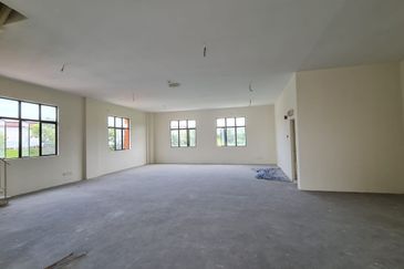 Bukit Jelutong Industrial Park