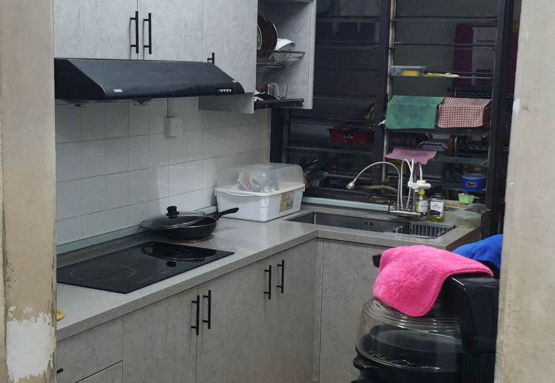 Subang Perdana Goodyear Court 8