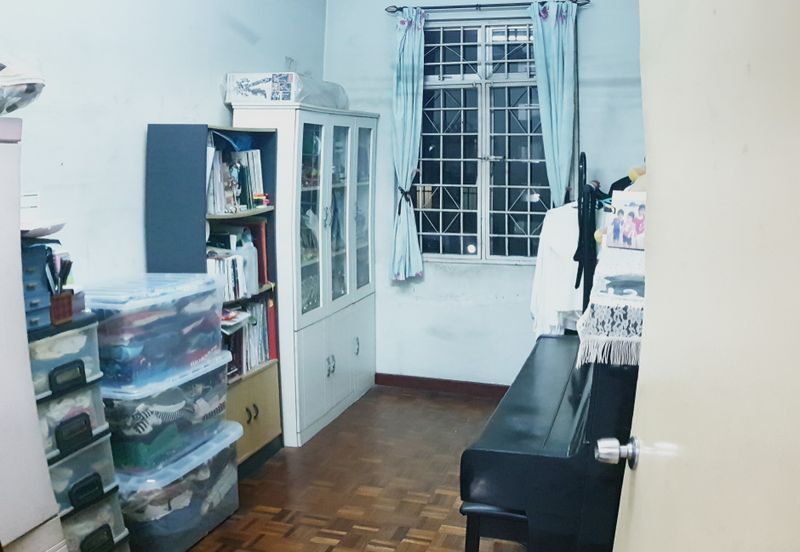 Subang Perdana Goodyear Court 8