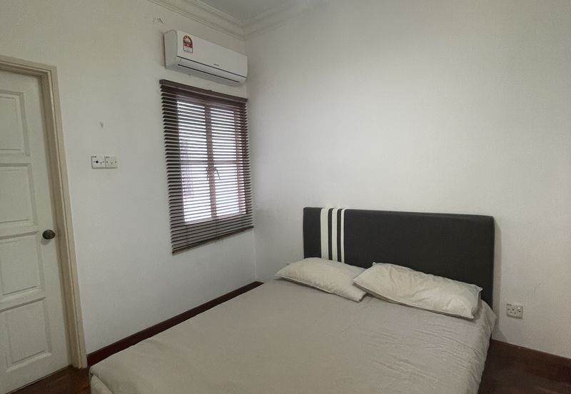 Kristal Court Robson Heights