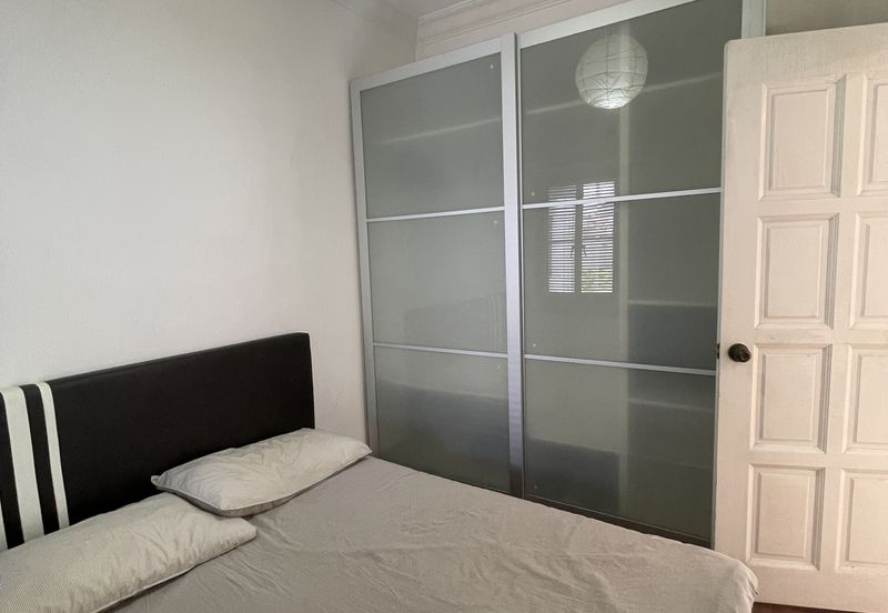 Kristal Court Robson Heights