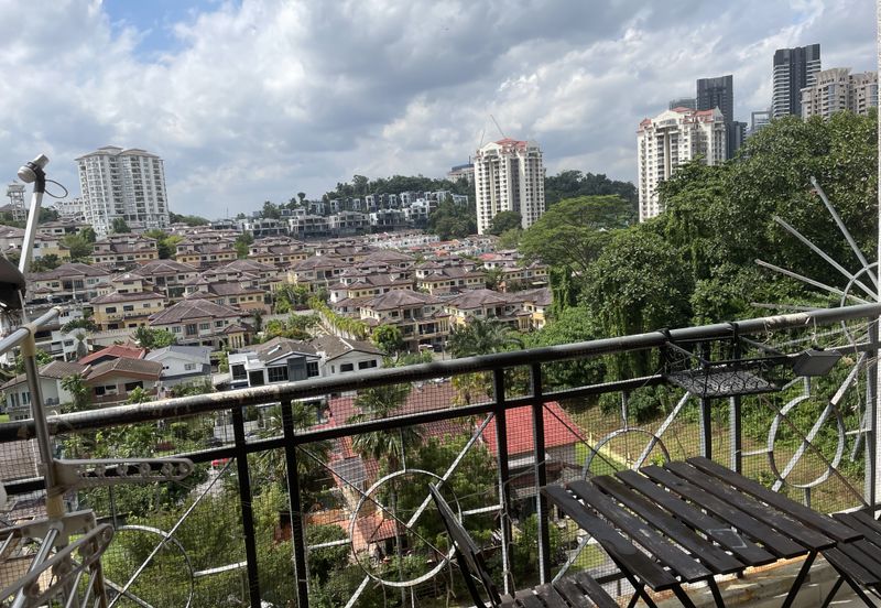 Kristal Court Robson Heights