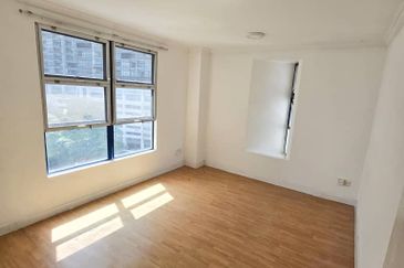 Impiana on the Waterfront