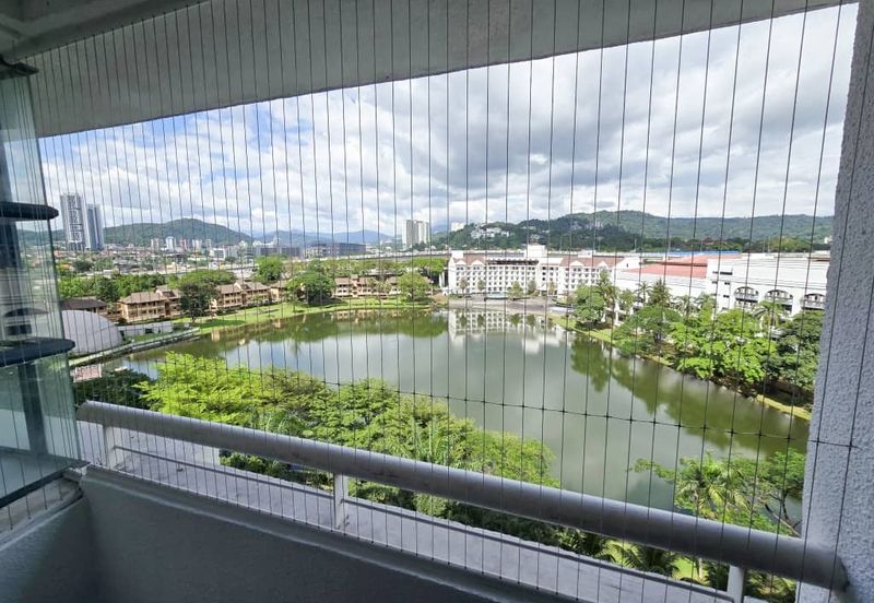 Impiana on the Waterfront