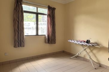 Perdana Exclusive Condominium