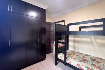 Perdana Exclusive Condominium