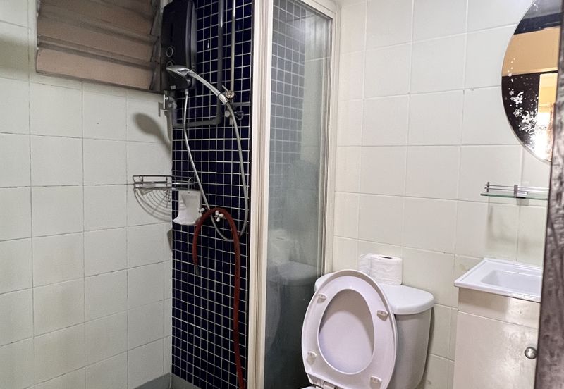 Perdana Exclusive Condominium