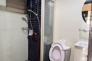 Perdana Exclusive Condominium