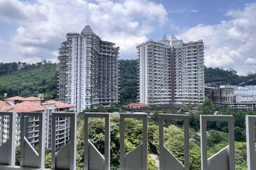 Perdana Exclusive Condominium