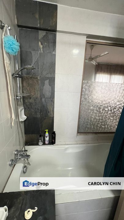 Ritze Perdana Well Maintained Mid Floor Corner Unit, Selangor, Damansara Perdana