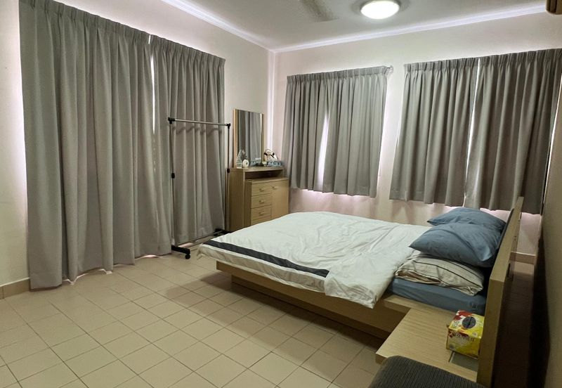 Perdana Exclusive Condominium