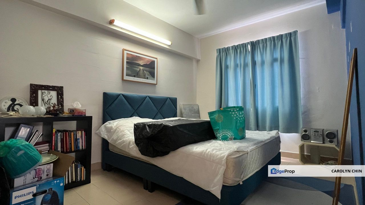 Perdana Exclusive Well Maintained Mid Floor Hill View Unit, Selangor, Damansara Perdana