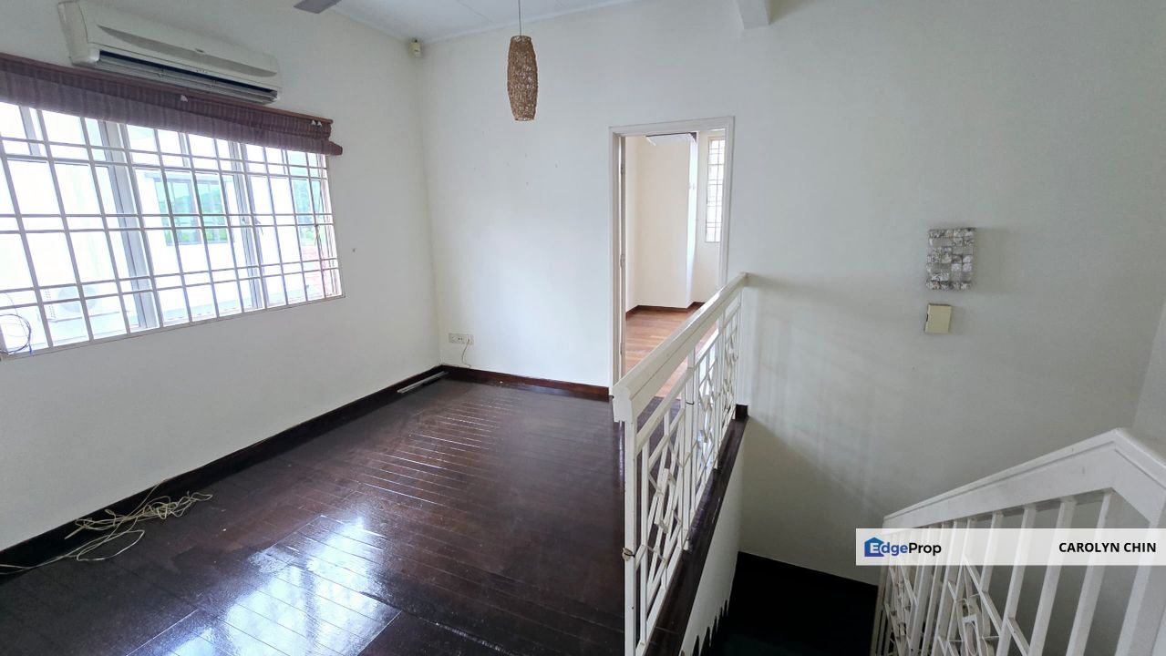 Putra Heights Sec 10 renovated  Endlot for Sale, Selangor, Putra Heights