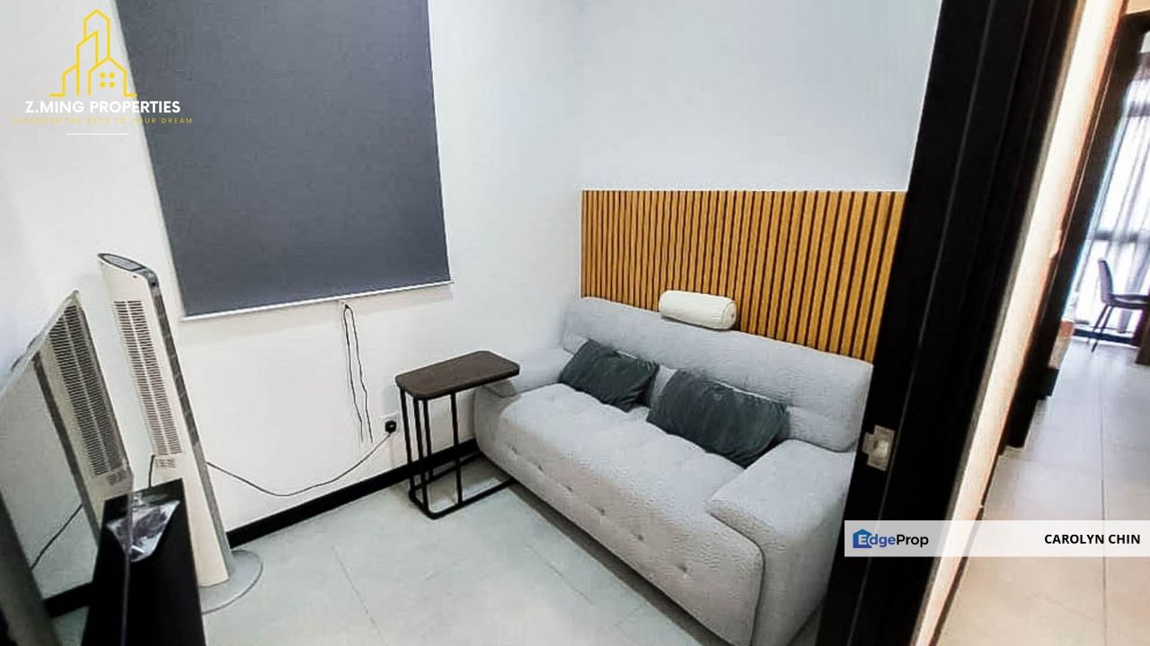 Neu Suite; 3-Bedroom Fully Furnished; Newly Renovated, Kuala Lumpur, Ampang