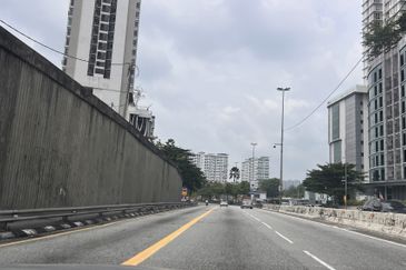 Jalan Klang Lama 