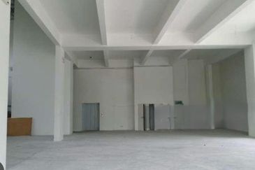 Detached Factory, Near Commercial Centre, Highways