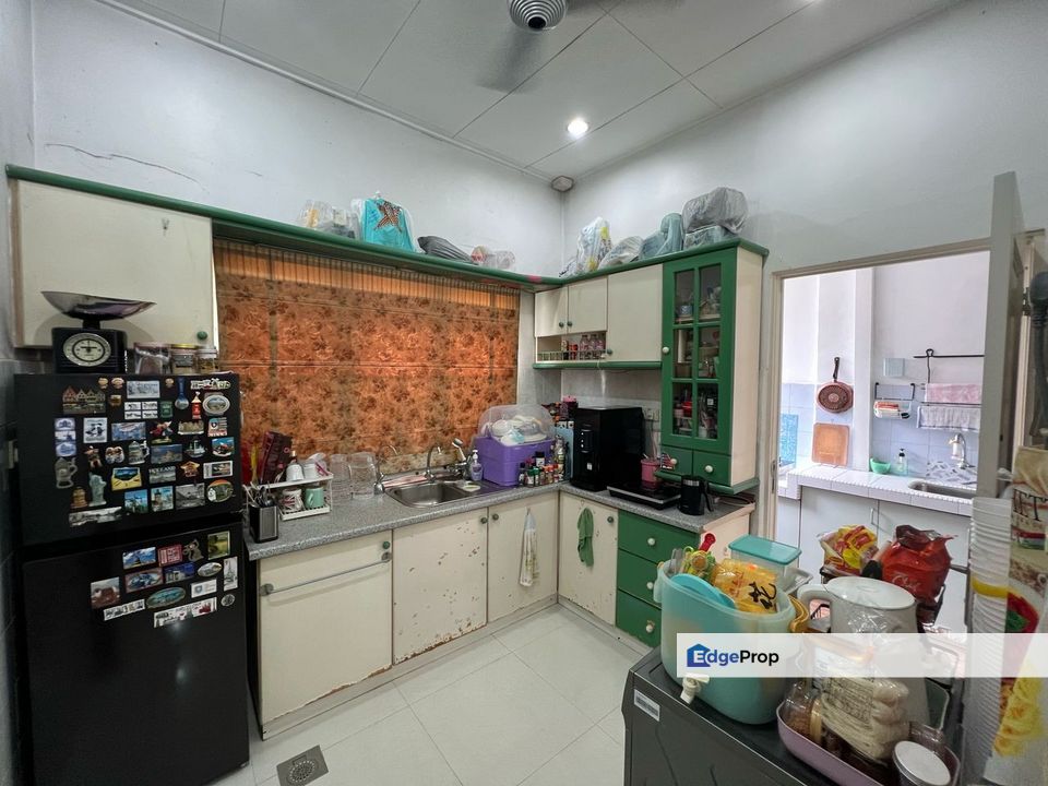 1.5 Storey house at USJ 12 For Sale, Selangor, USJ
