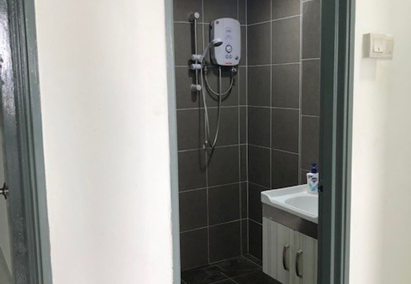 Main Place Residence