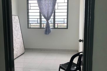 Main Place Residence