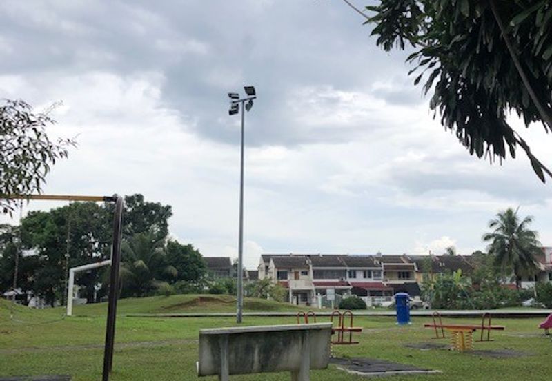 Renovated intermediate lot Freehold double storey in SS19 Subang Jaya