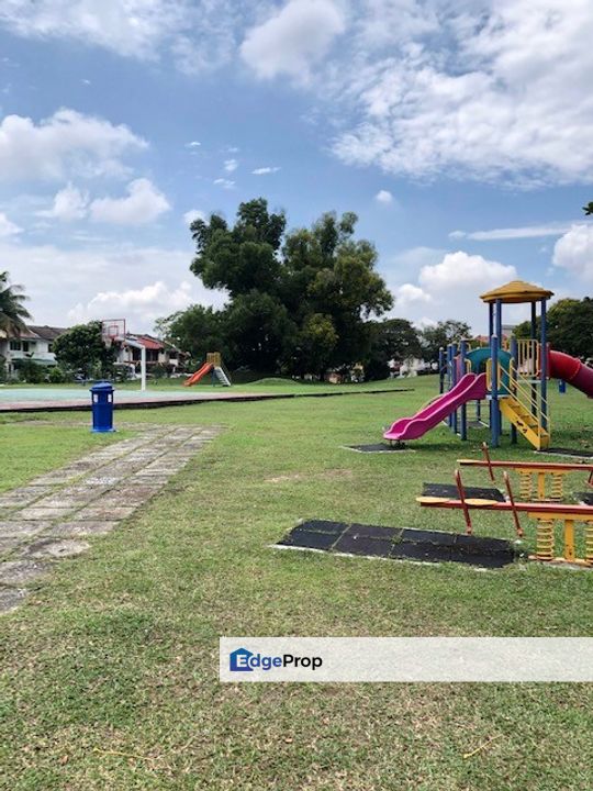 Renovated intermediate lot Freehold double storey in SS19 Subang Jaya, Selangor, Subang Jaya