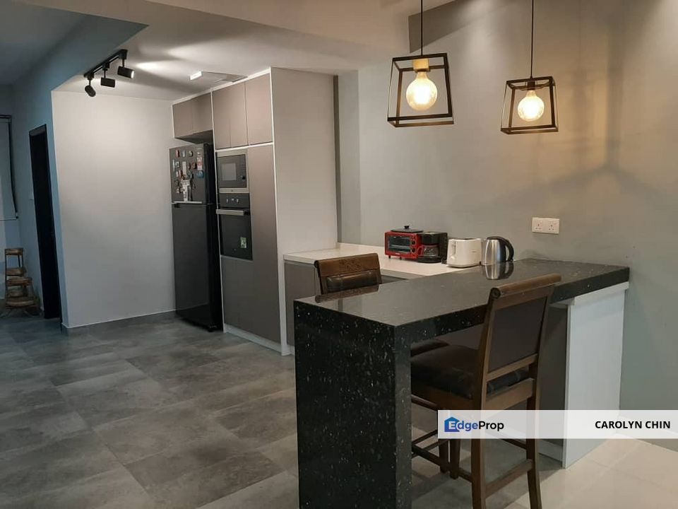 Armanee Terrace 2 High Floor Fully Furnished Unit to let, Selangor, Damansara Perdana