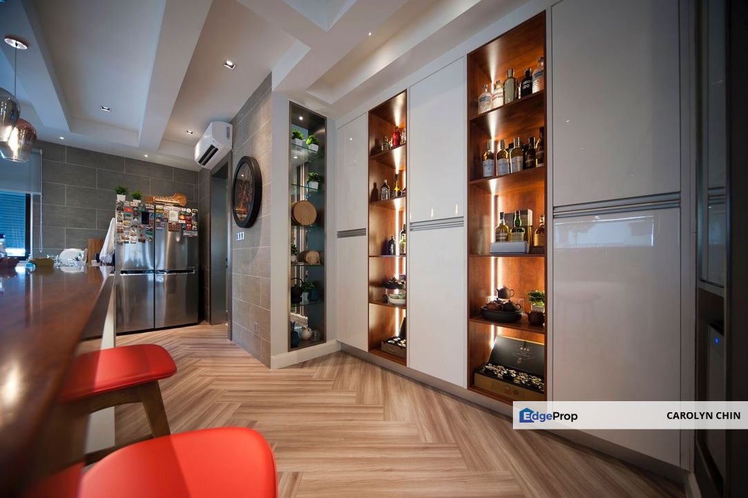 Setia Ecohill Luxuriously renovated Endlot  with 8feet land for sale , Selangor, Semenyih