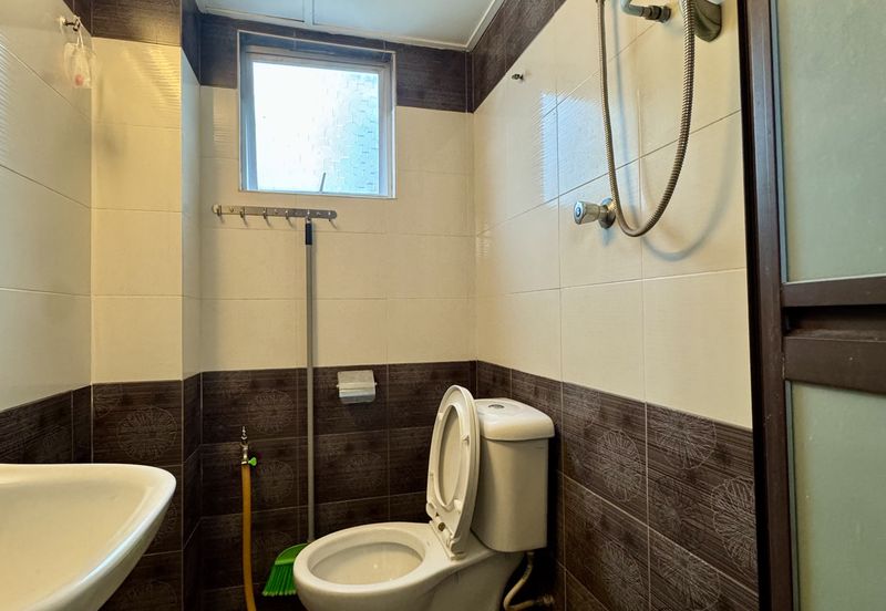 Subang Perdana Goodyear Court 10