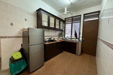 Subang Perdana Goodyear Court 10