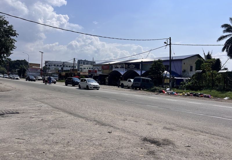 Jalan Bukit Kemuning